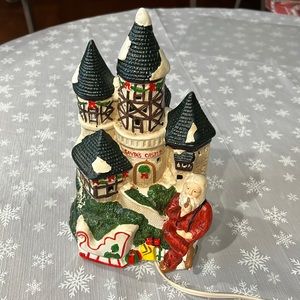 Vintage 1987 Brinns Village Collection (Santa,s Castle)